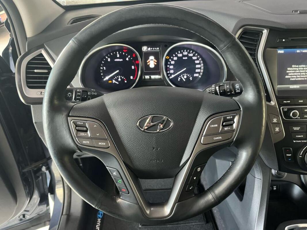 Hyundai SantaFe (2017)
