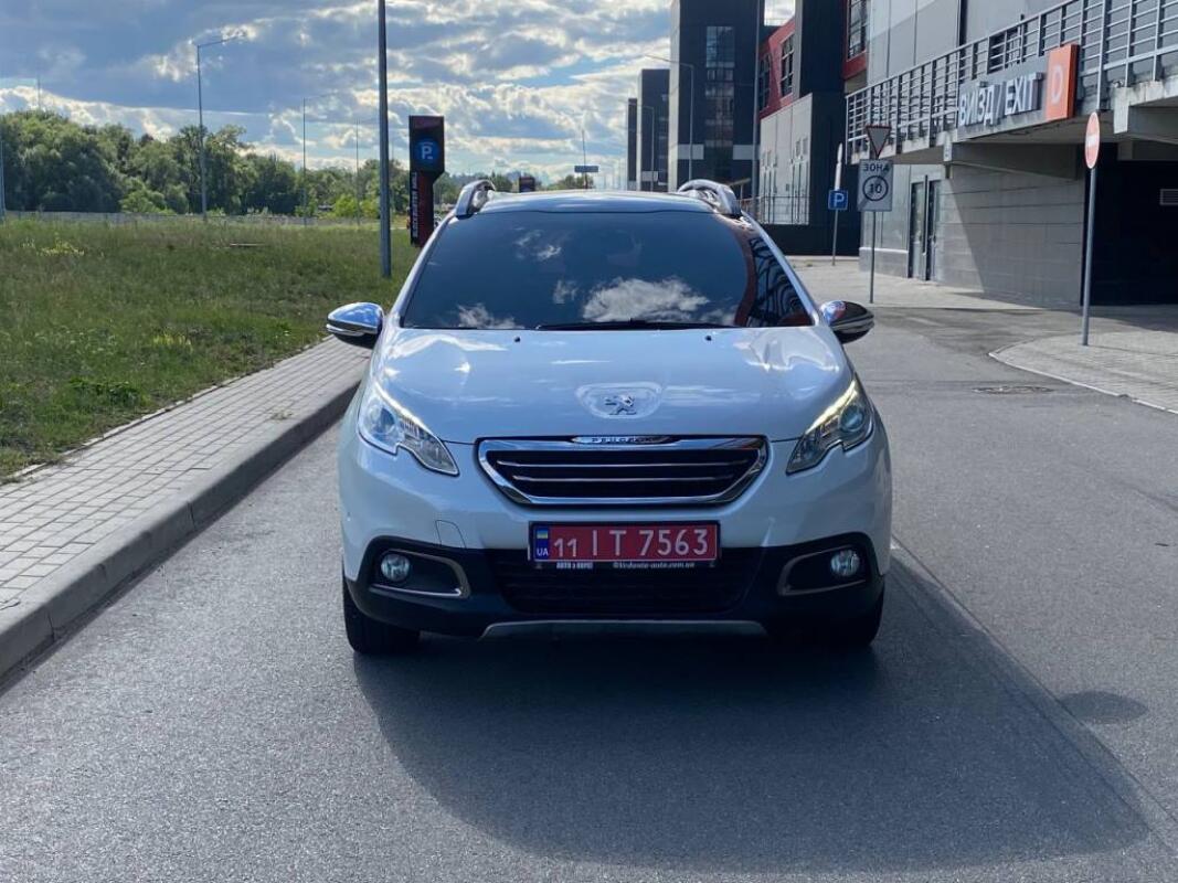 Peugeot 2008 (2015)