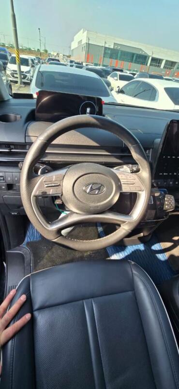 Hyundai Staria (2022)
