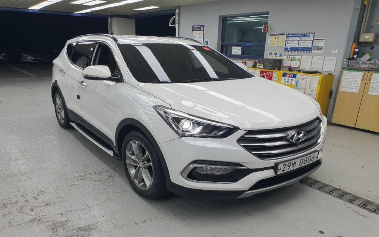 Hyundai SantaFe (2015)