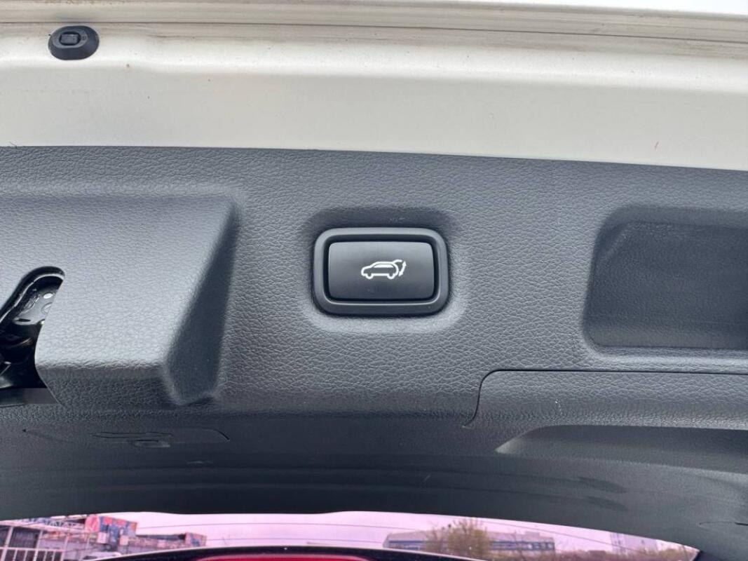 Hyundai SantaFe (2019)