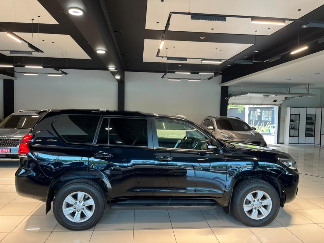 Toyota Land Cruiser (2019)