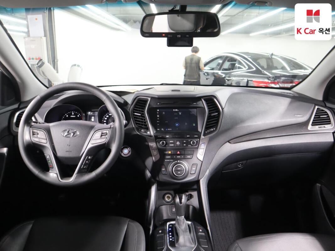 Hyundai Santa Fe (2017)