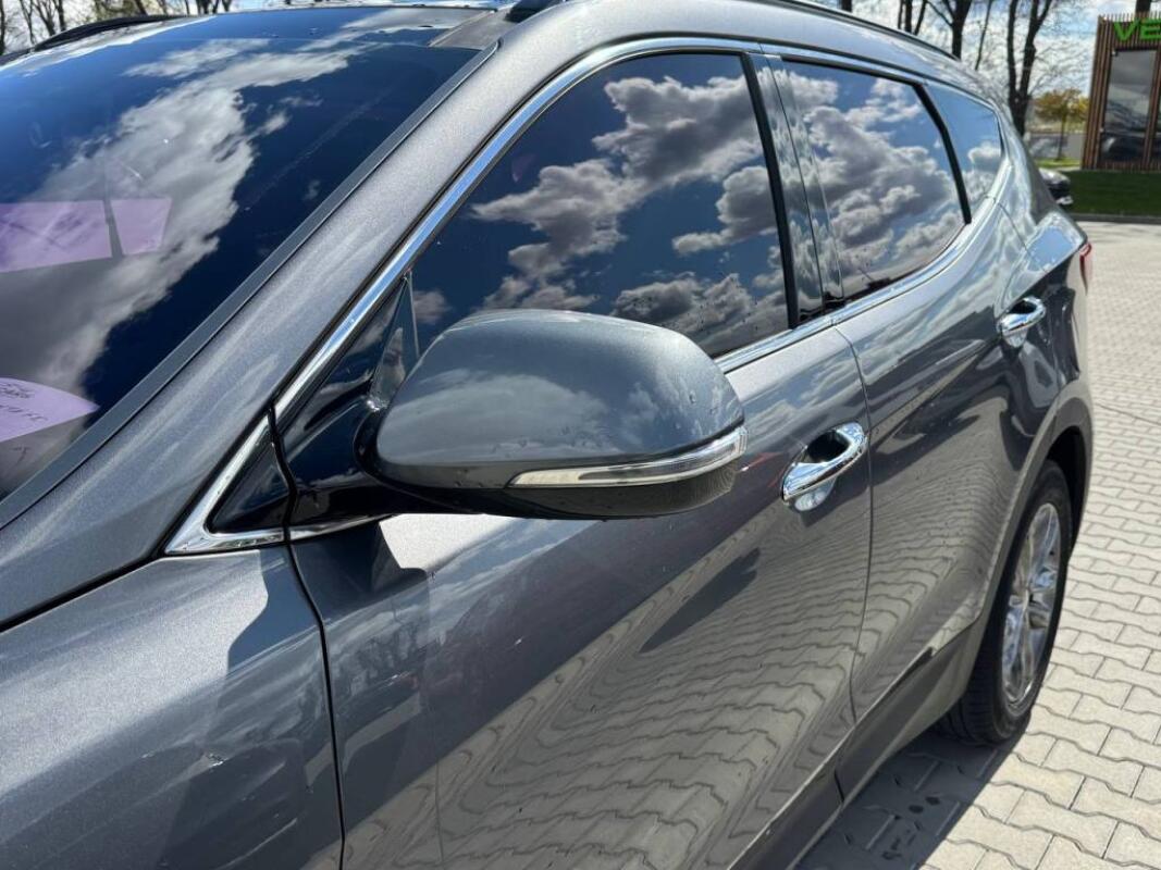 Hyundai SantaFe (2015)