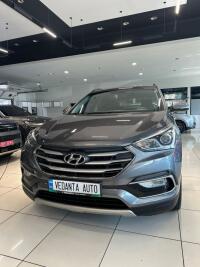 Hyundai SantaFe (2016)