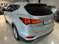 Hyundai SantaFe (2016)