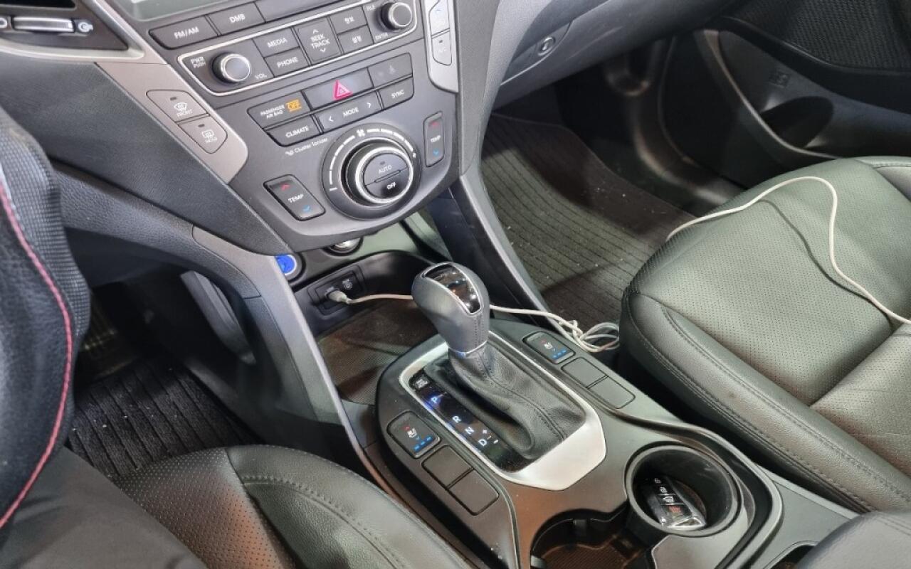 Hyundai SantaFe (2016)