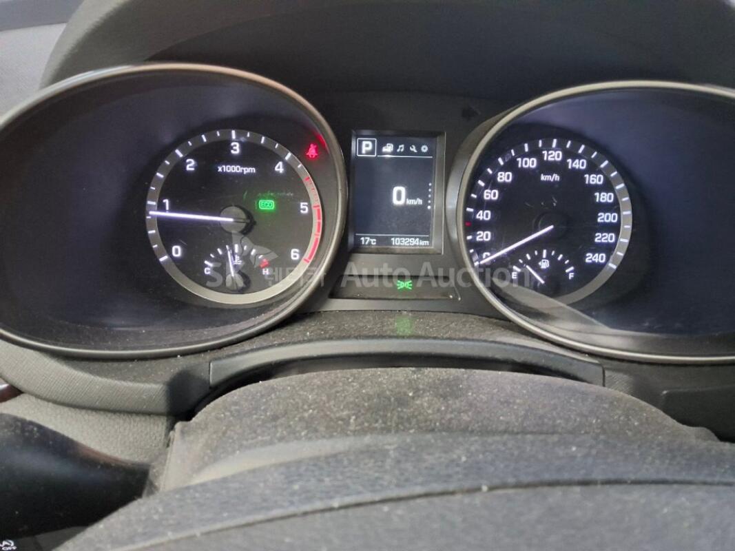 Hyundai SantaFe (2016)