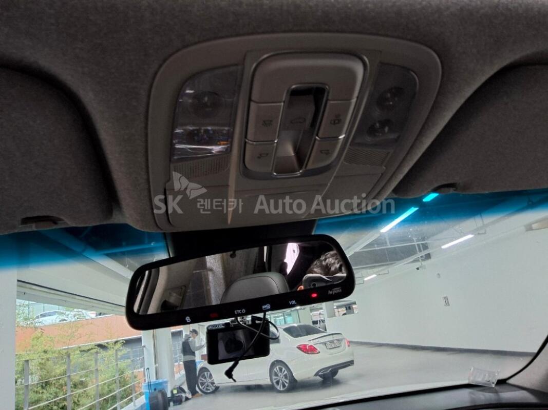 Hyundai SantaFe (2018)