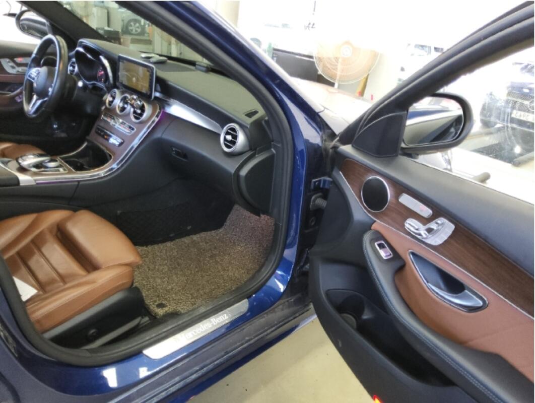 Mercedes C220 (2018)