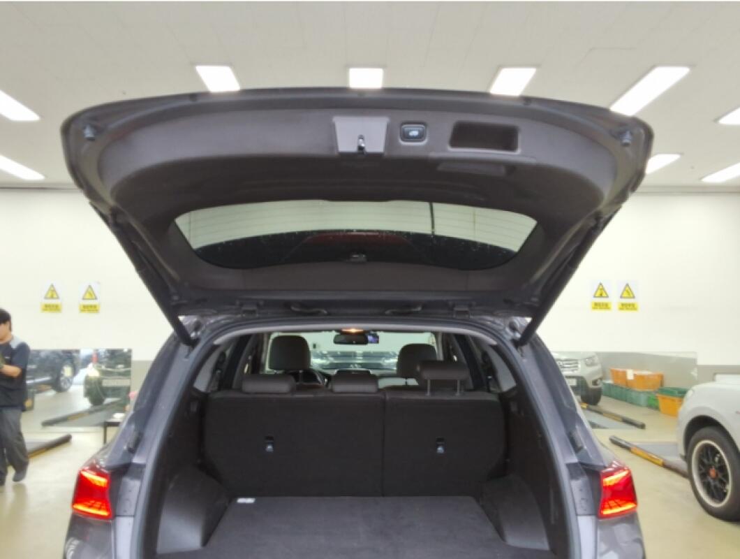 Hyundai SantaFe (2018)