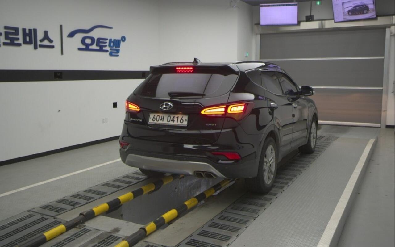 Hyundai SantaFe (2015)