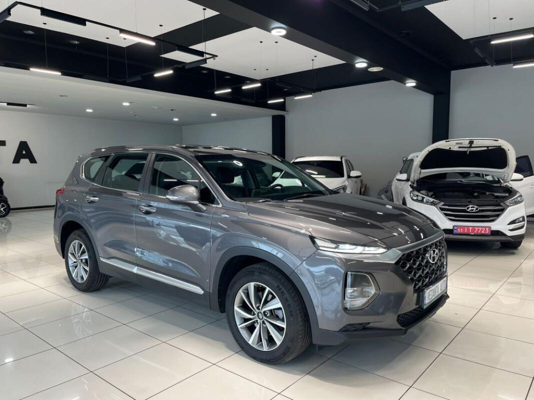 Hyundai SantaFe (2019)