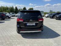 Kia Carnival (2017)