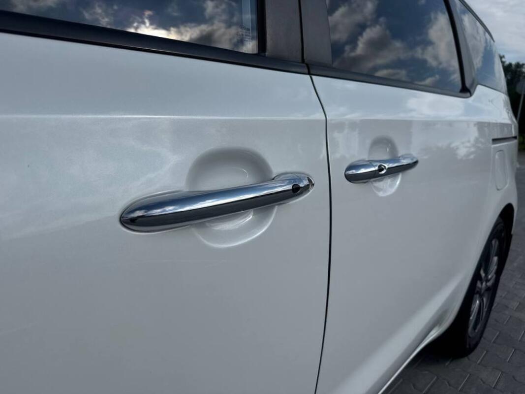 Kia Carnival (2019)