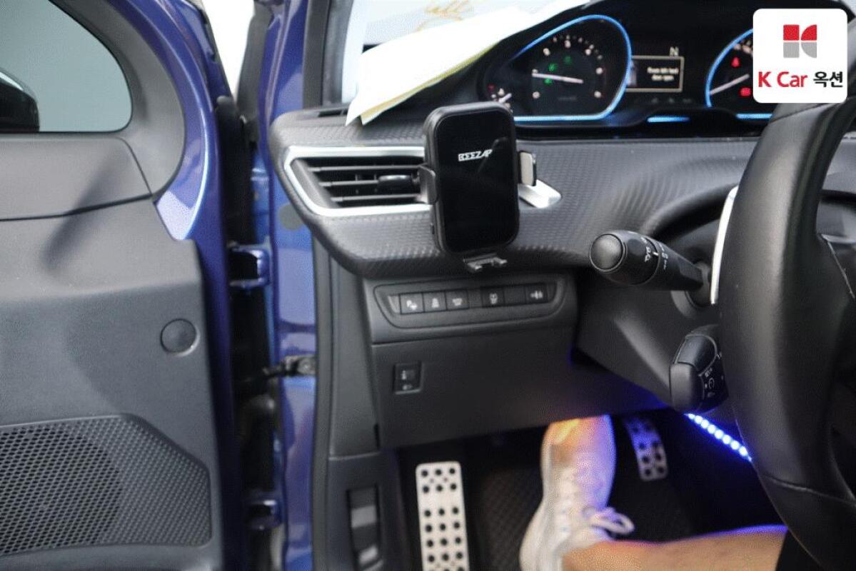Peugeot 2008 (2015)