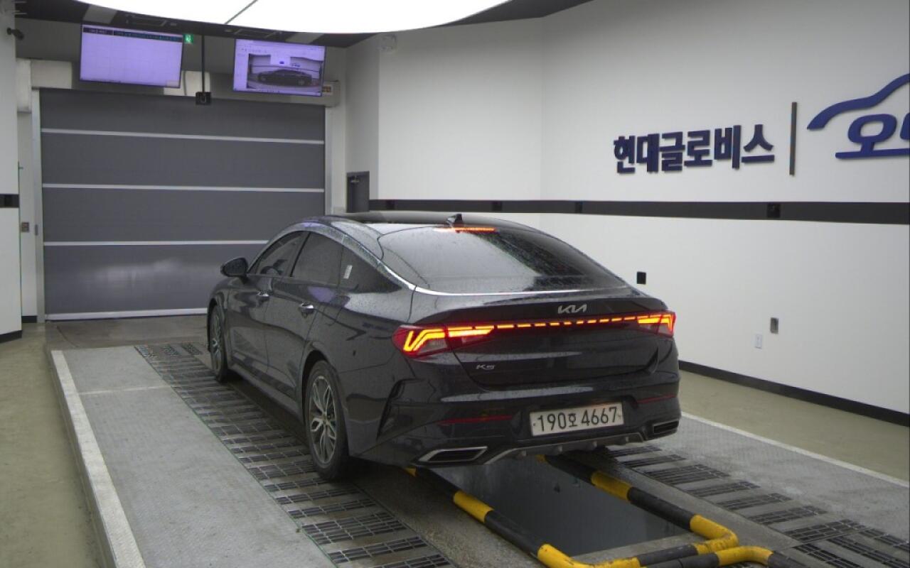 Kia K5 (2022)