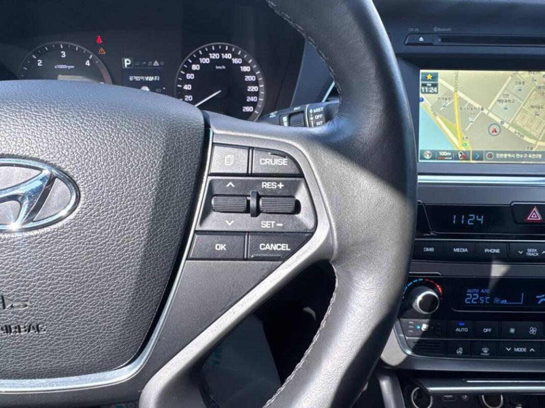 Hyundai Sonata (2015)