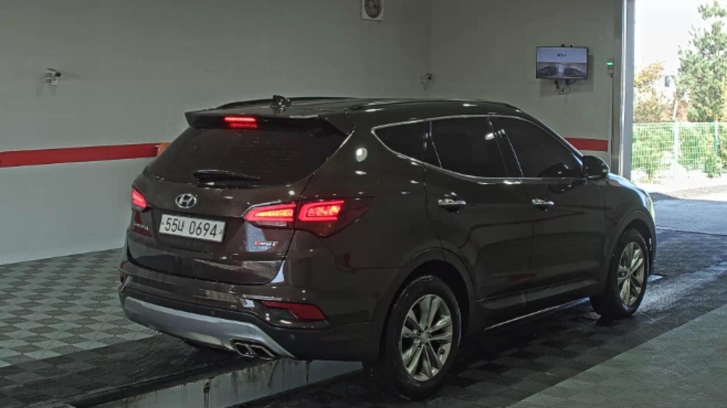 Hyundai SantaFe (2015)