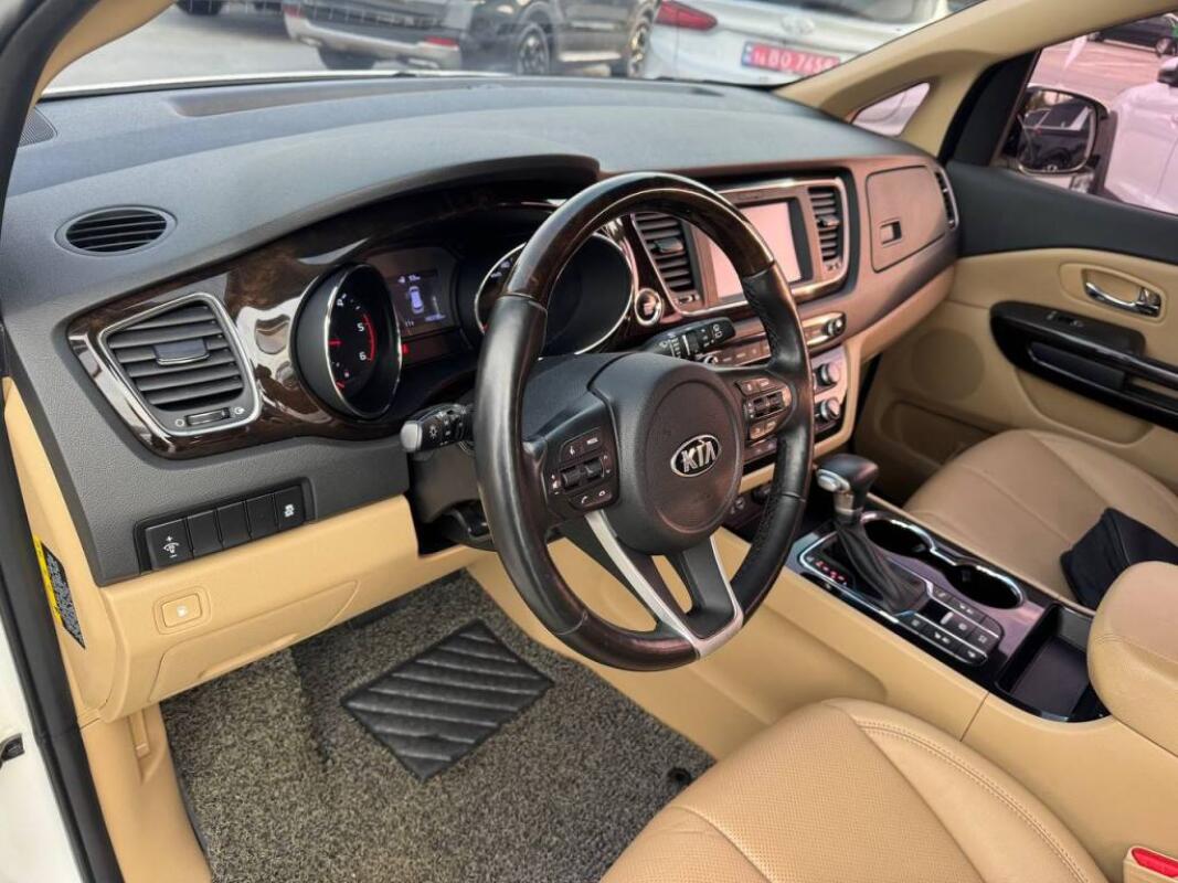 Kia Carnival (2019)