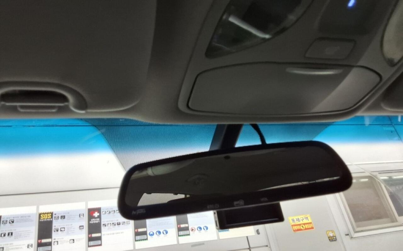 Hyundai SantaFe (2017)