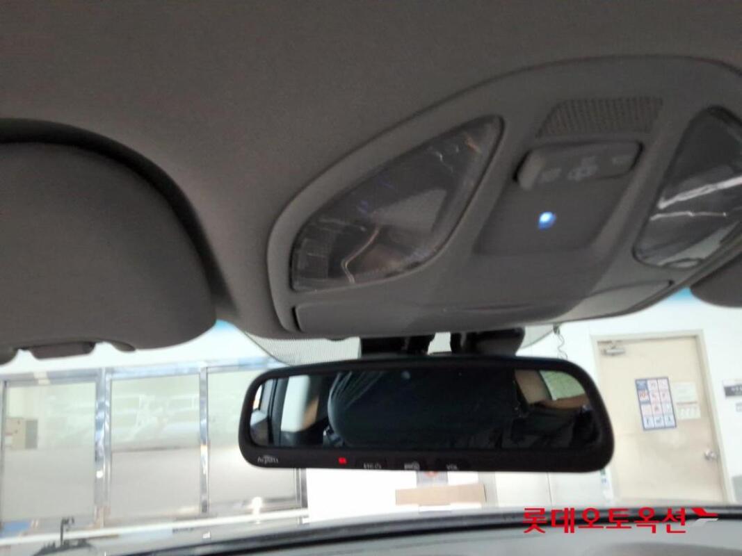 Hyundai SantaFe (2015)