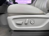 Kia Carnival (2016)