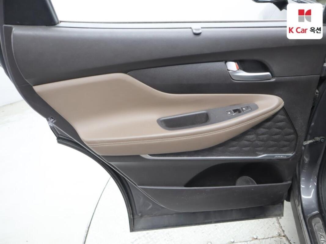 Hyundai SantaFe (2018)