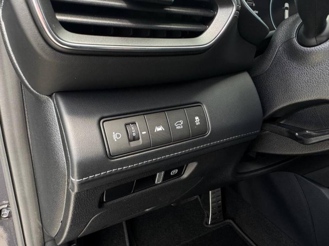 Hyundai SantaFe (2021)