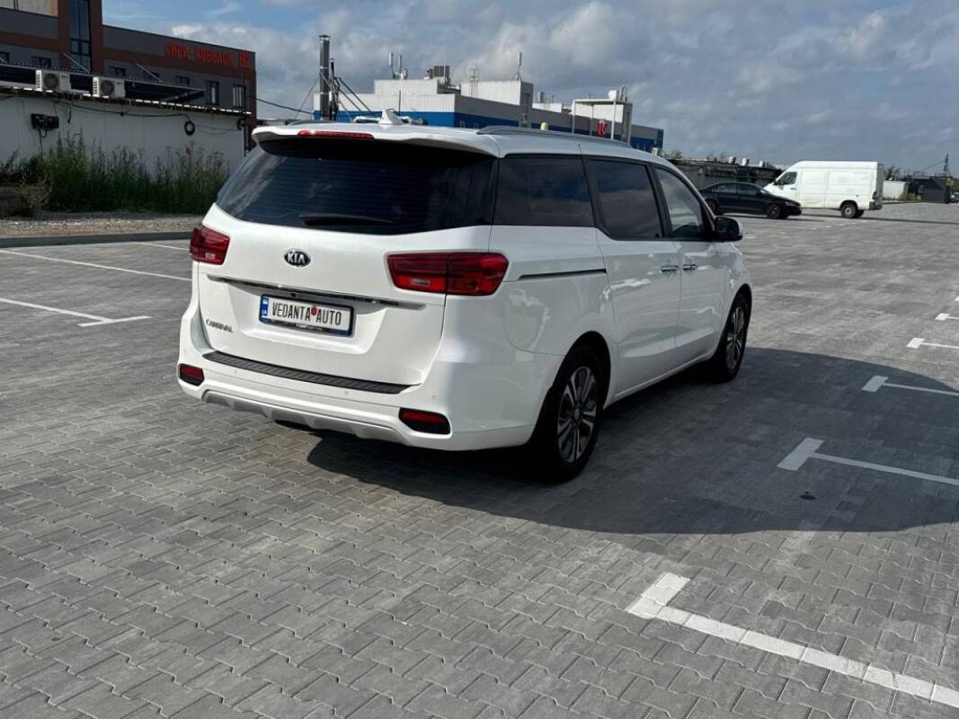 Kia Carnival (2019)