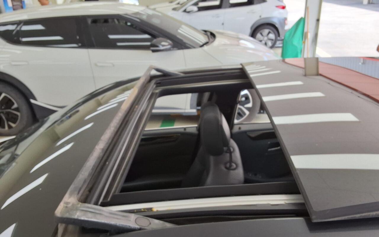 Mercedes E250 (2014)