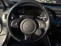 Jaguar XF (2016)