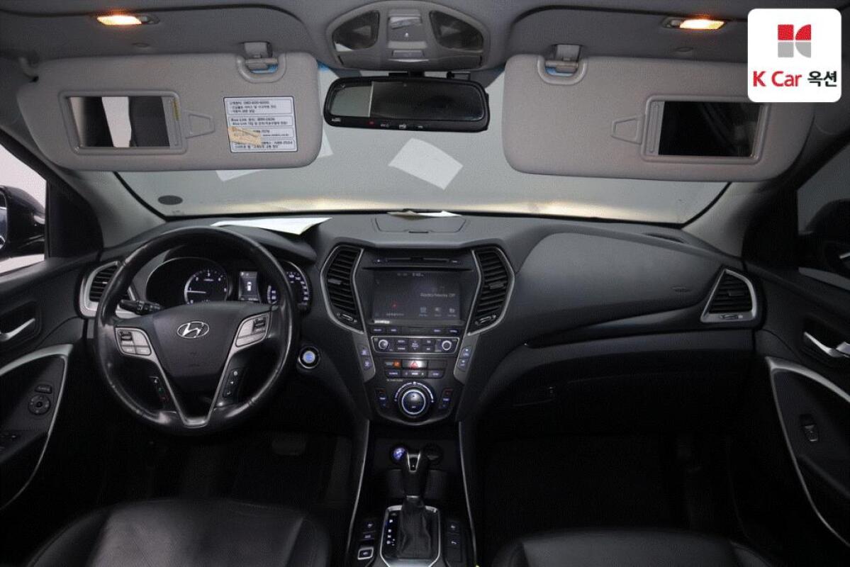 Hyundai SantaFe (2017)