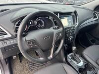 Hyundai SantaFe (2016)