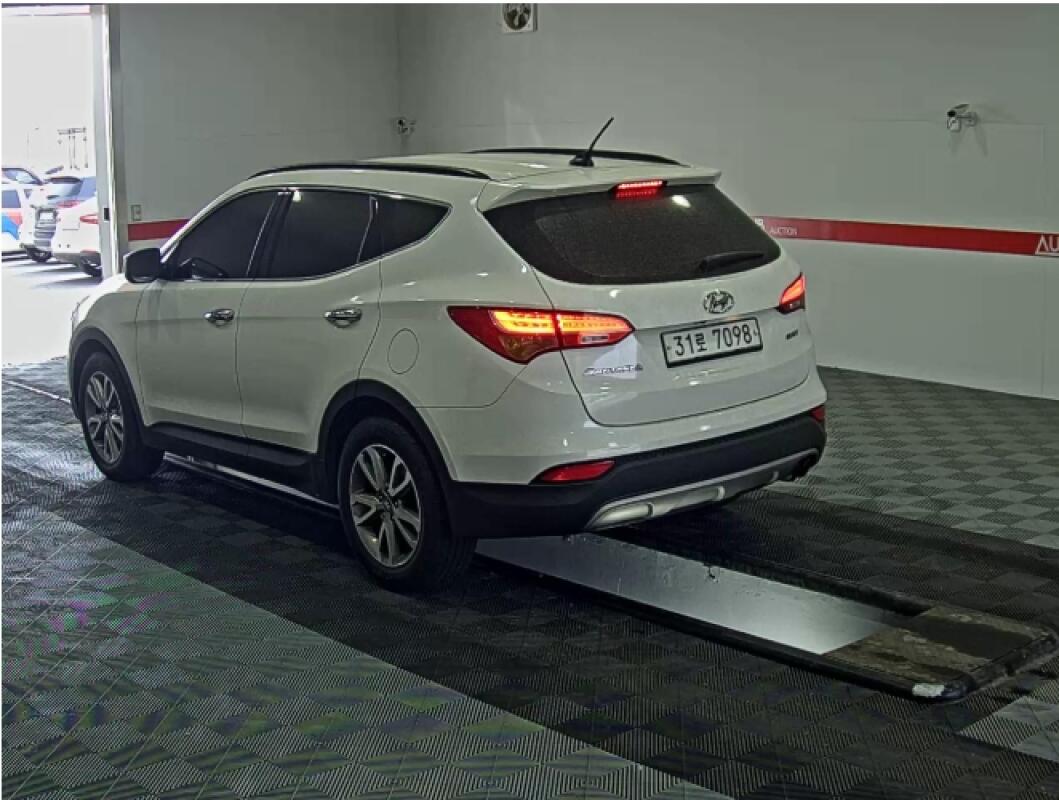 Hyundai SantaFe (2013)