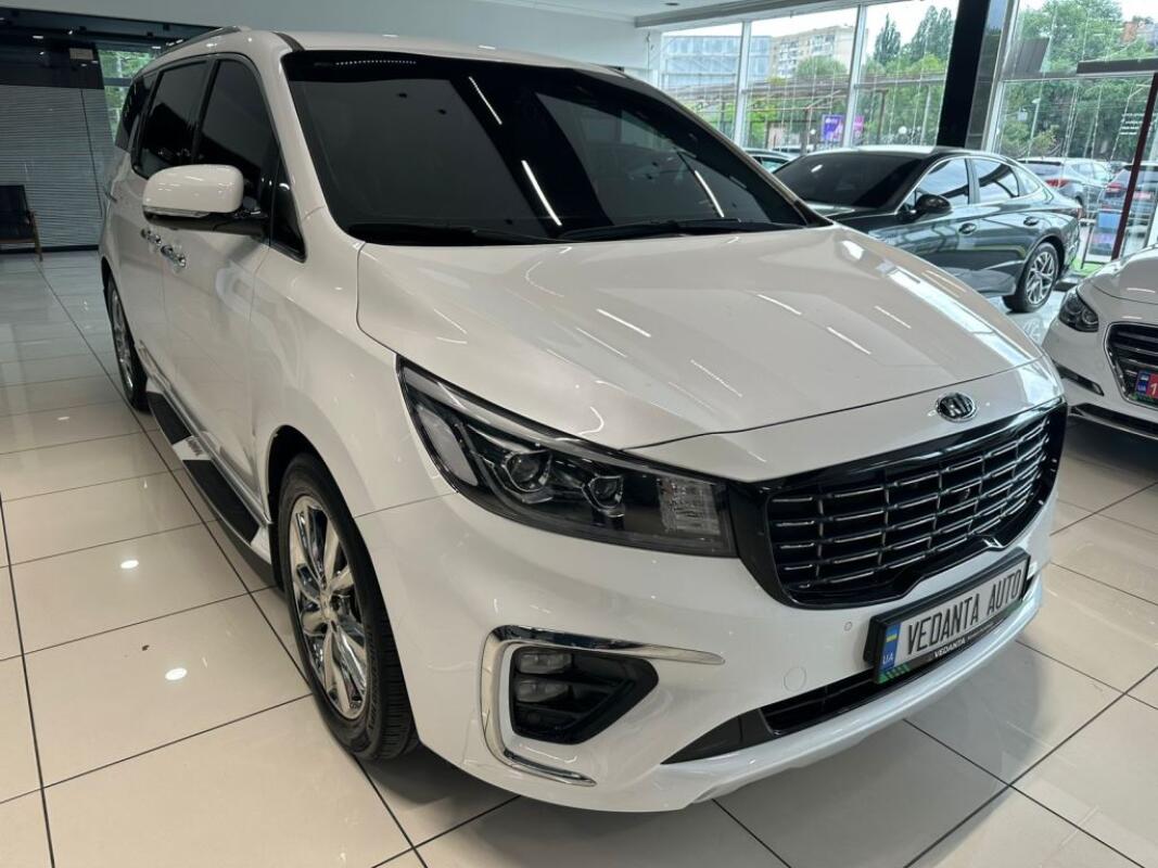 Kia Carnival (2020)