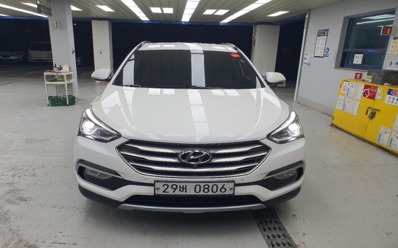 Hyundai SantaFe (2015)