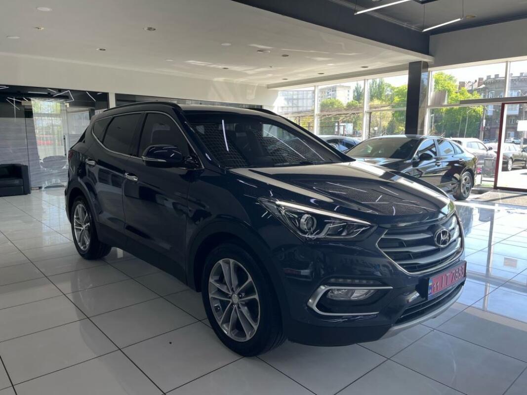 Hyundai SantaFe (2017)