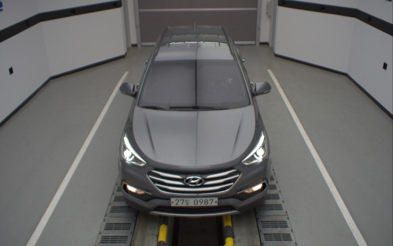 Hyundai SantaFe (2015)