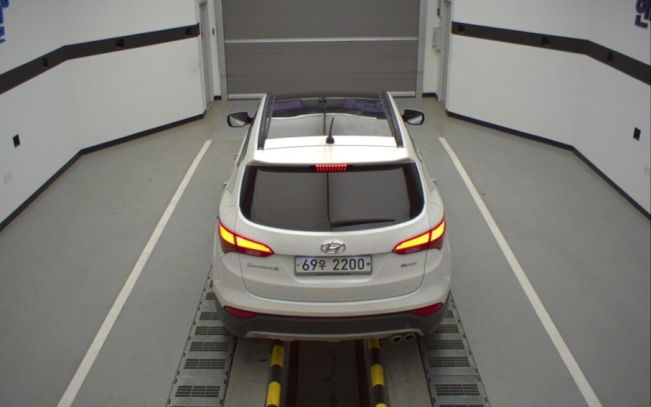 Hyundai SantaFe (2013)