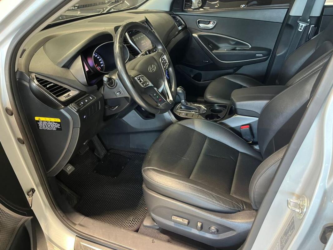 Hyundai SantaFe (2013)
