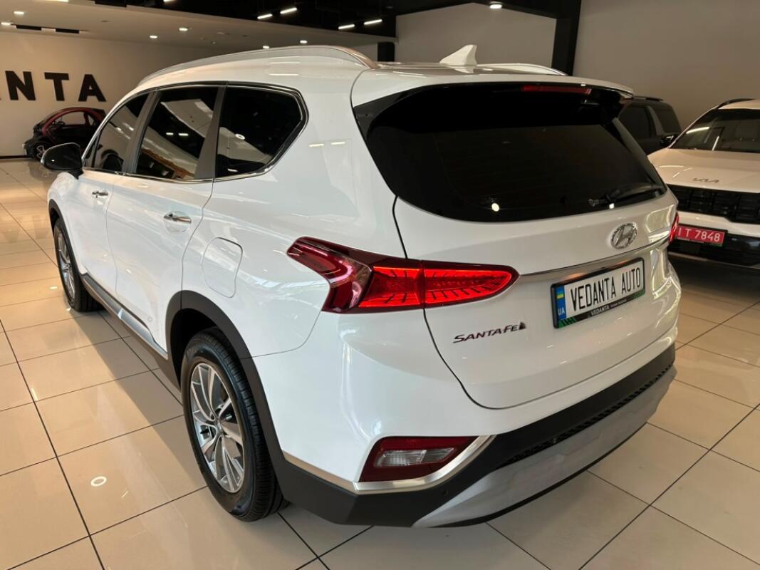Hyundai SantaFe (2020)