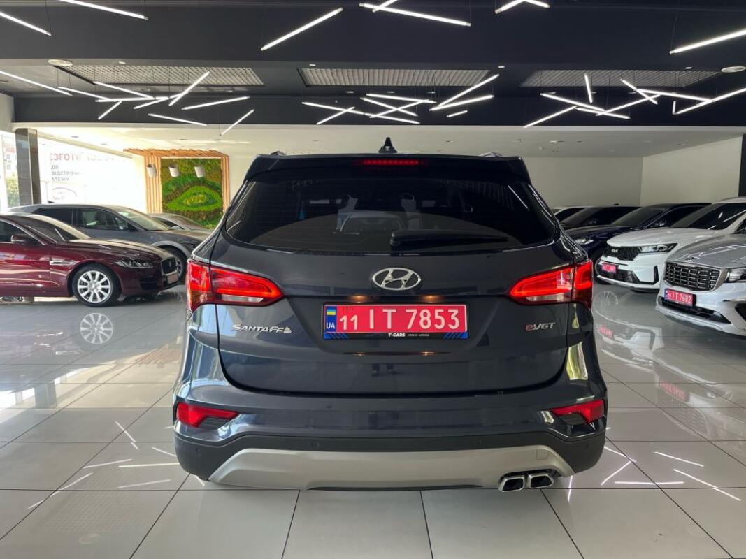 Hyundai SantaFe (2017)