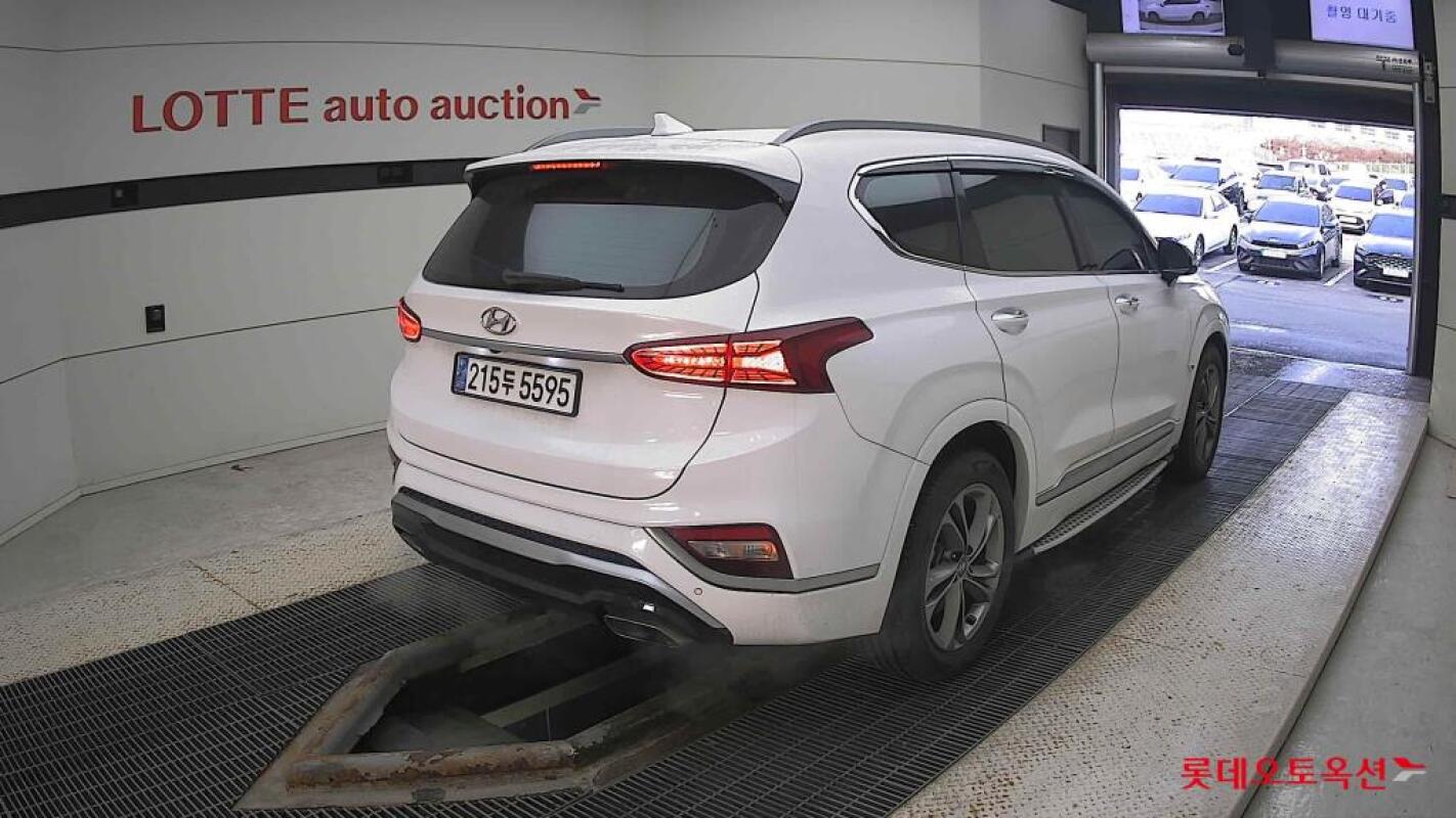 Hyundai SantaFe (2018)