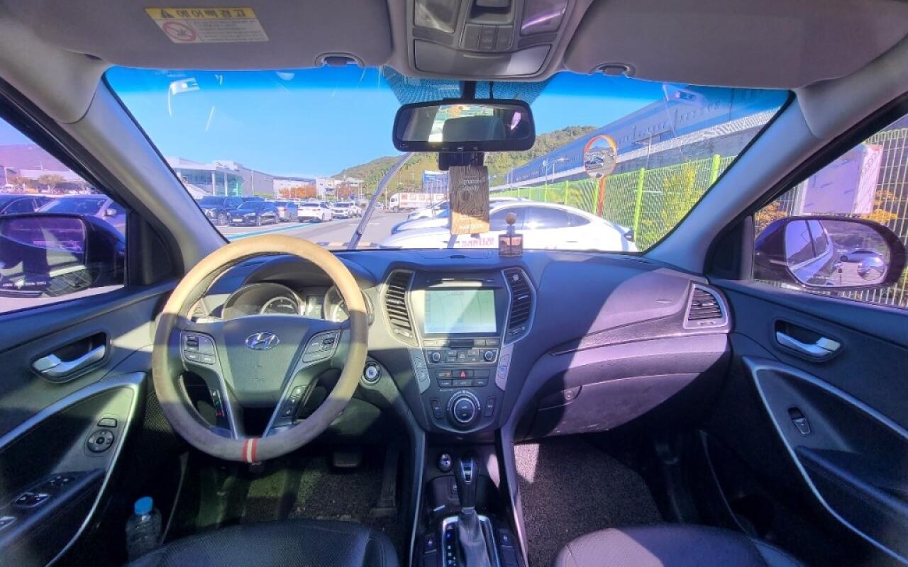 Hyundai SantaFe (2015)