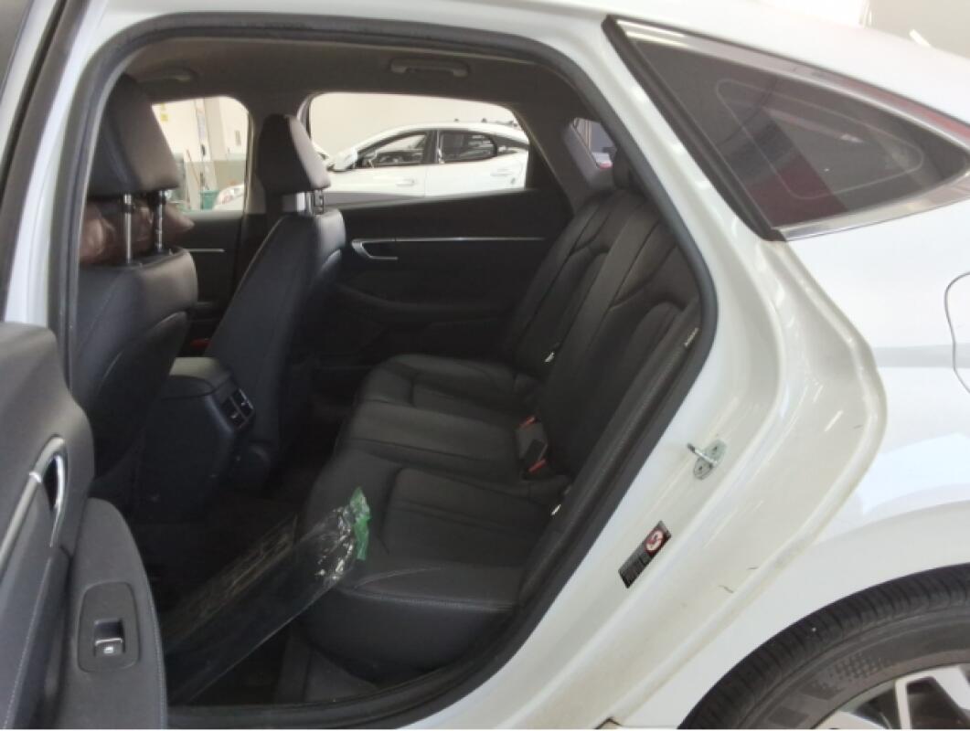 Hyundai Sonata (2021)