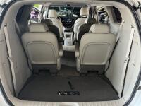 Kia Carnival (2016)