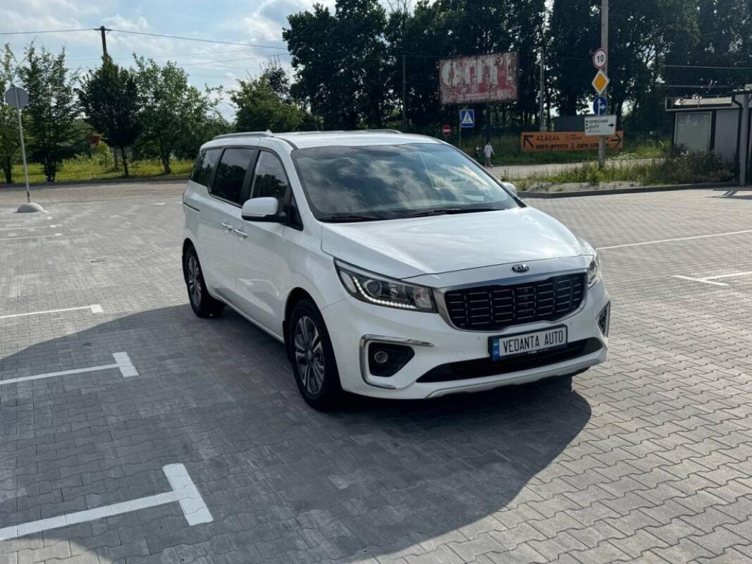 Kia Carnival (2019)