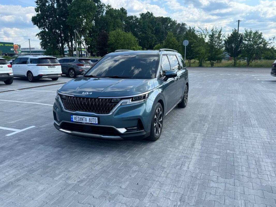 Kia Carnival (2021)