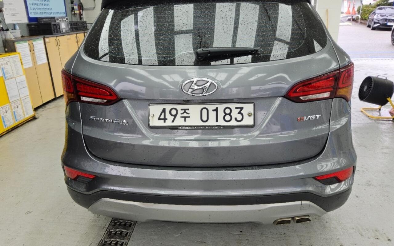 Hyundai SantaFe (2015)